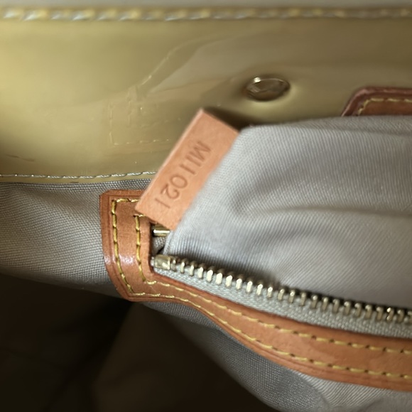 AUTHENTIC LOUIS VUITTON GOLD TOTE - Picture 8 of 11